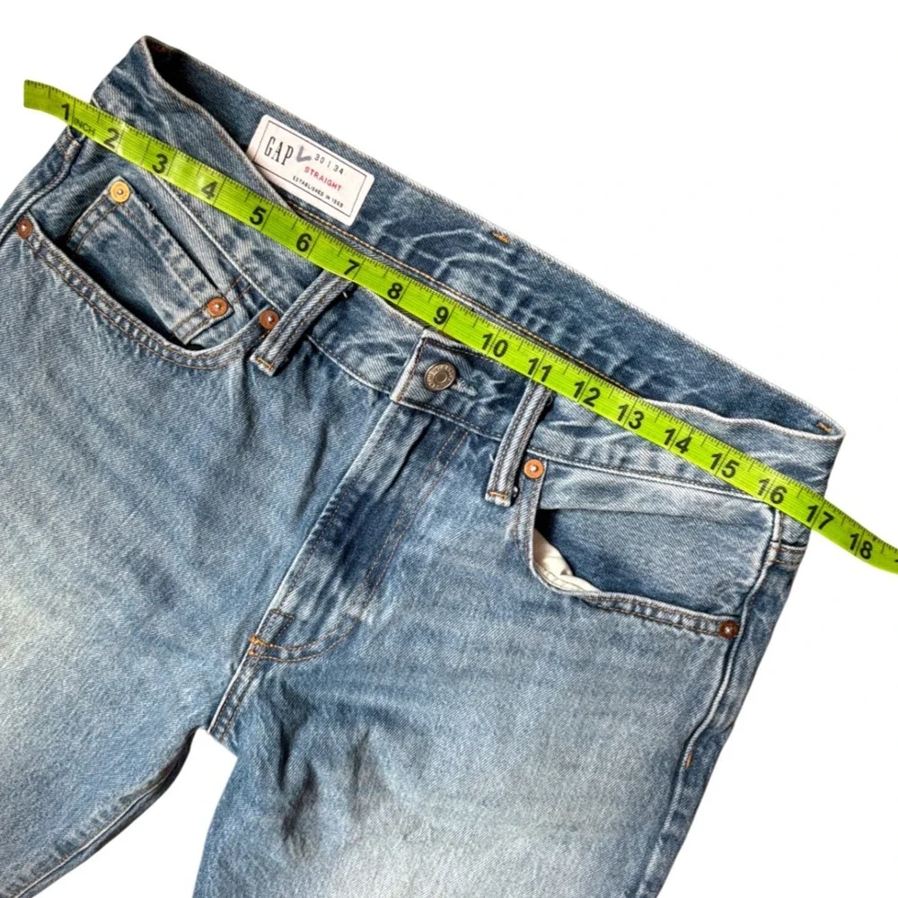 GAP straight leg